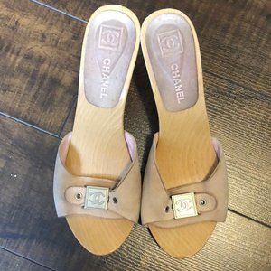 Vintage CHANEL clog sandals